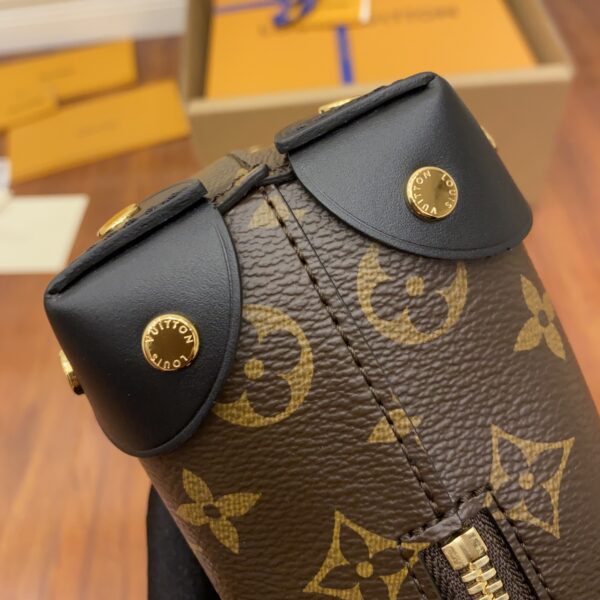 M45571 SHOULDER BAG - Image 9