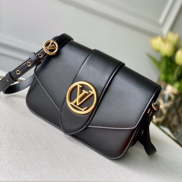 M55948 SHOULDER BAG - Image 2