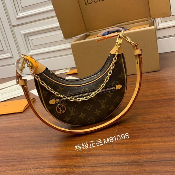 M81098 SHOULDER BAG - Image 2