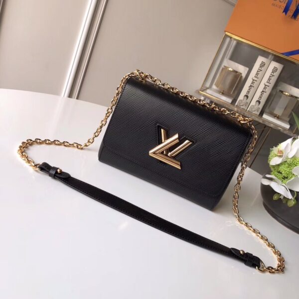 M21113 MEDIUM SHOULDER BAG - Image 2