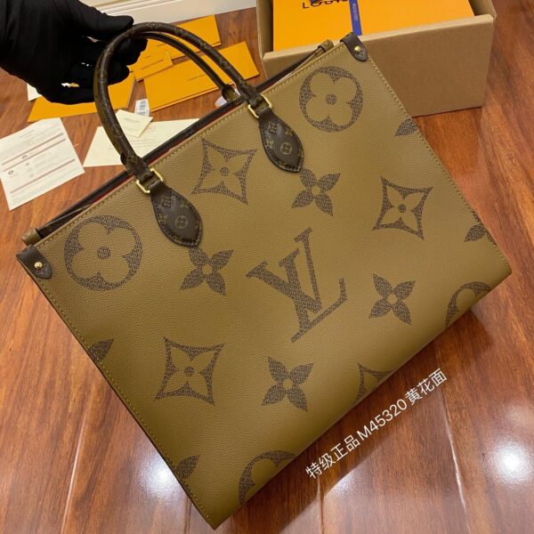 M45320 LARGE TOTE BAG - Image 16