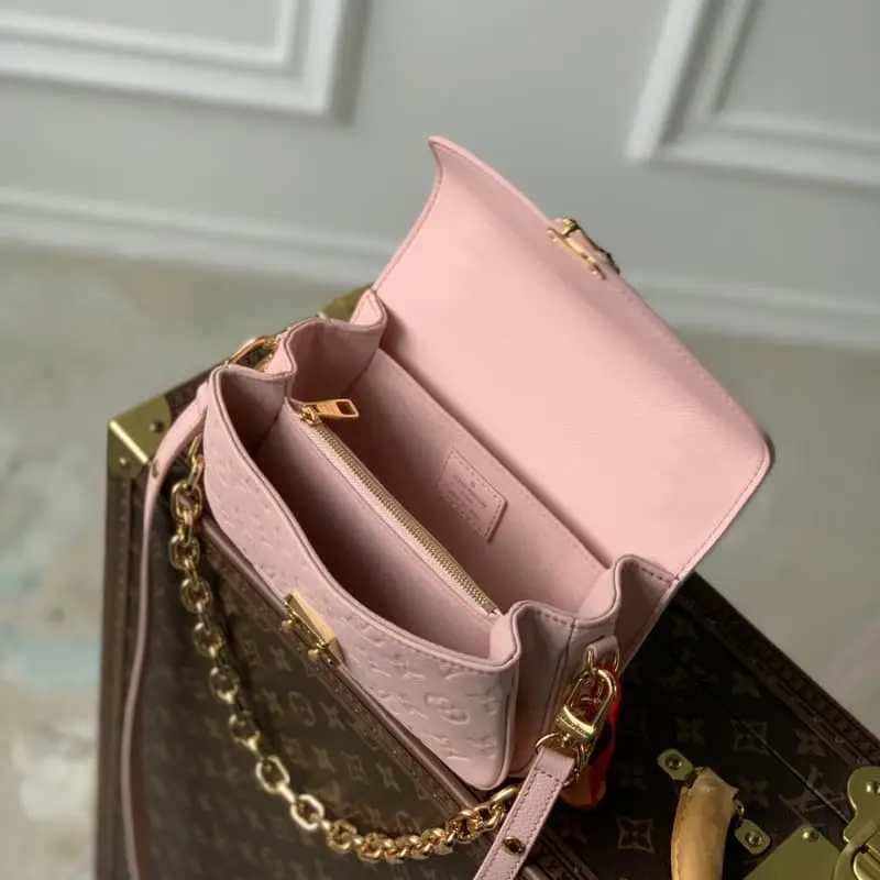 M21849 20x20x12.5cm High Quality Bags - Image 9