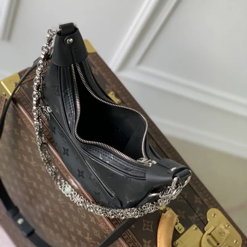 M47066 44x32x23cm High Quality Bags - Image 9