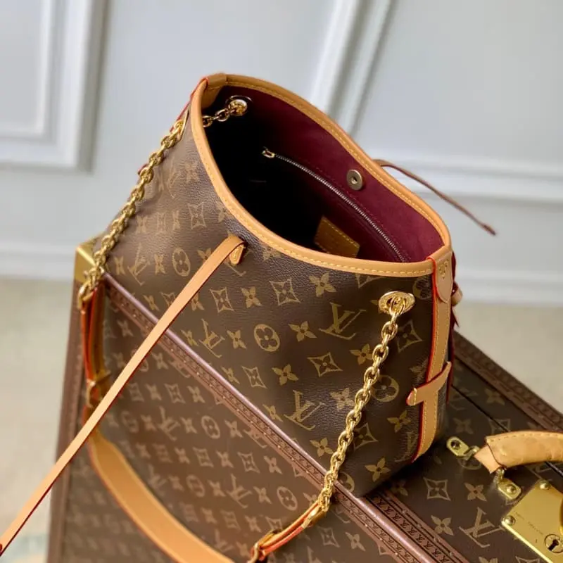 M13014 17x10x26cm High Quality Bags - Image 9