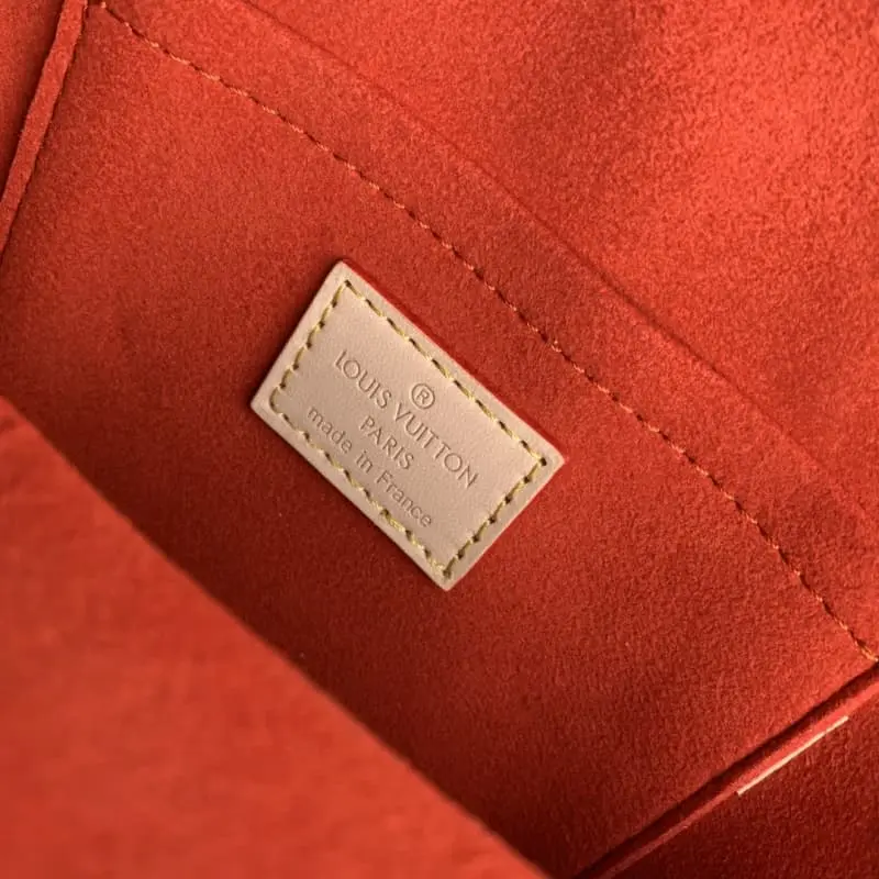 M47132 15x20x10cm High Quality Bags - Image 9