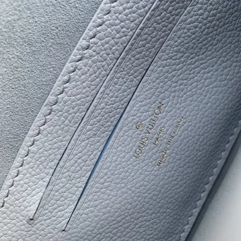 M83233 22x15x5.5cm High Quality Bags - Image 9