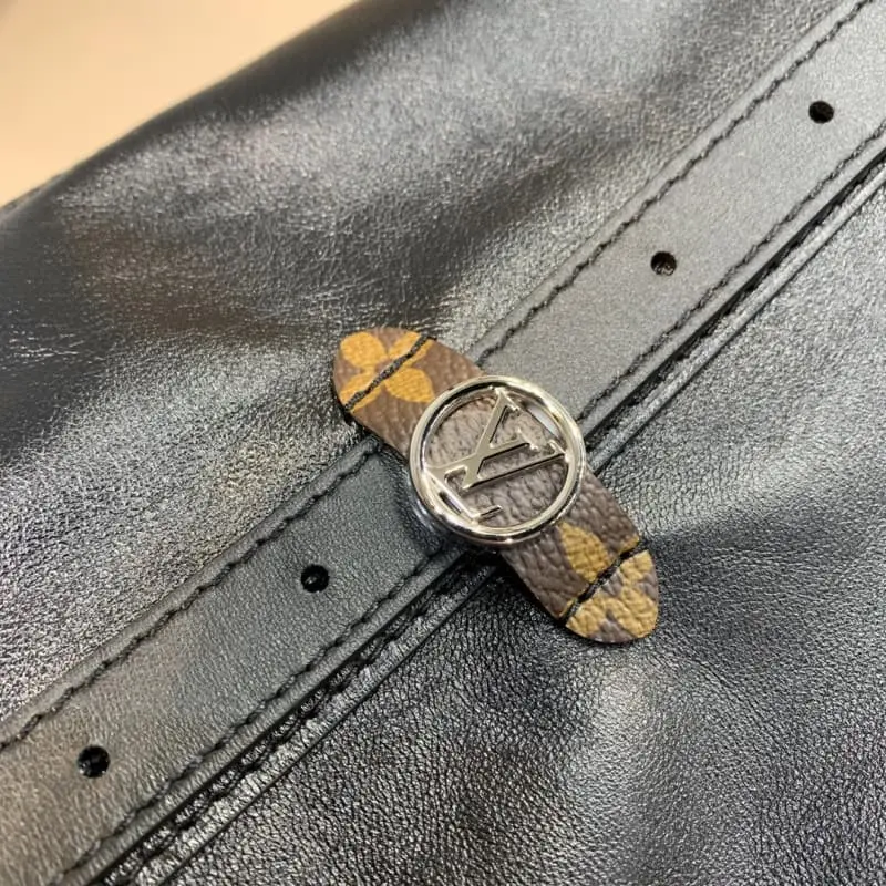 M25143 39x30x15cm High Quality Bags - Image 9