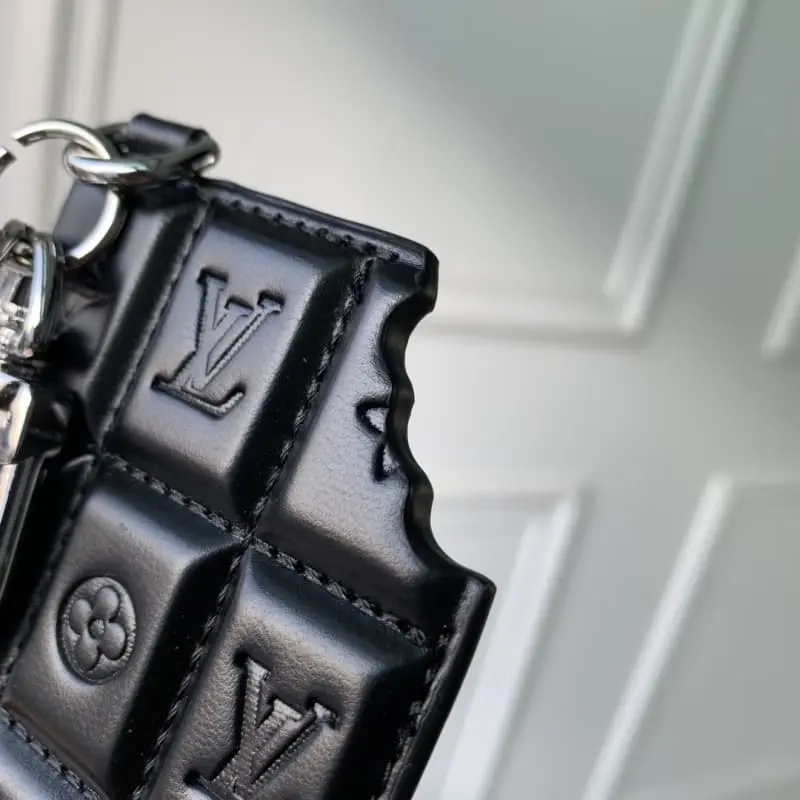 M1111 Pendant High Quality Bags - Image 5