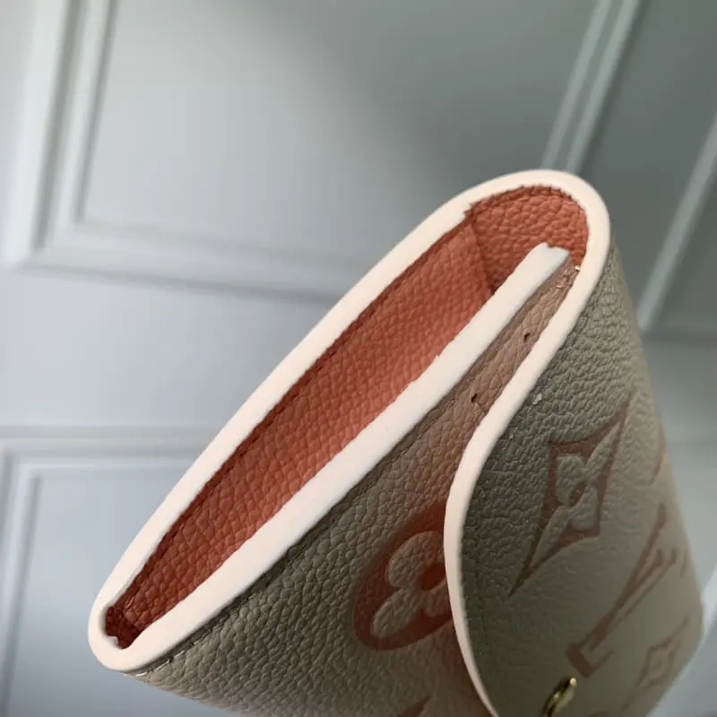 M82341 S3 19x10x2cm High Quality Bags - Image 9