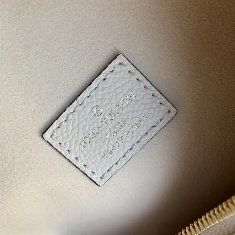 M46739 38x26x10cm High Quality Bags - Image 9