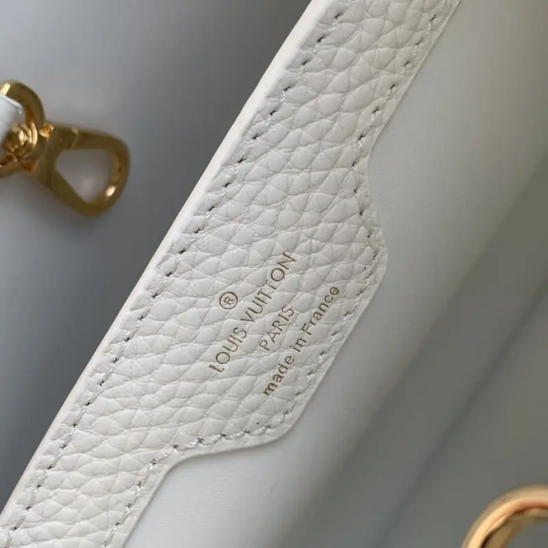 M23331 27x18x9cm High Quality Bags - Image 9