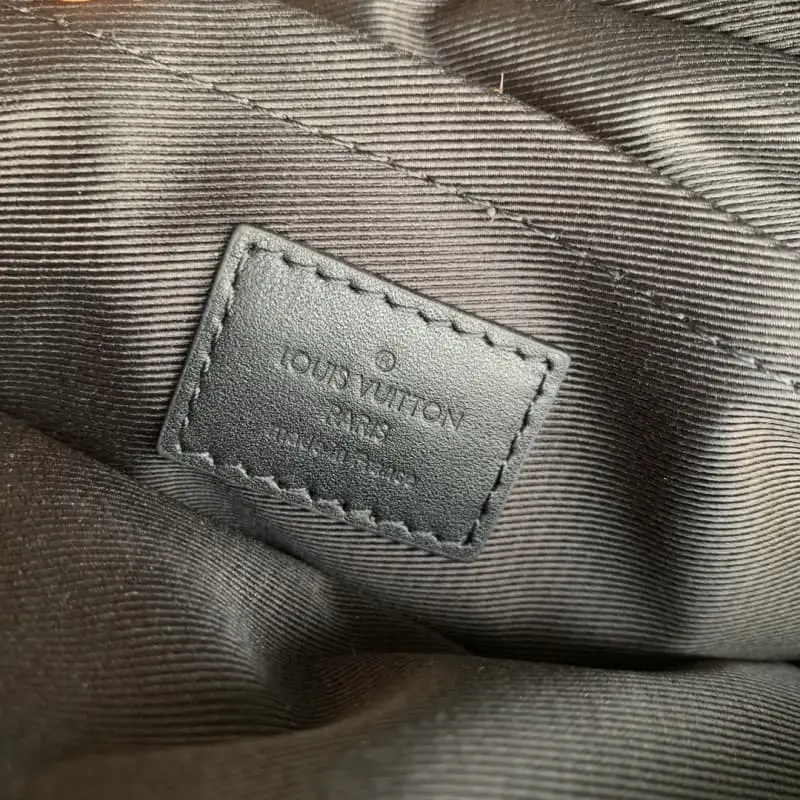 M46795 Haig 24x17x5cm High Quality Bags - Image 9