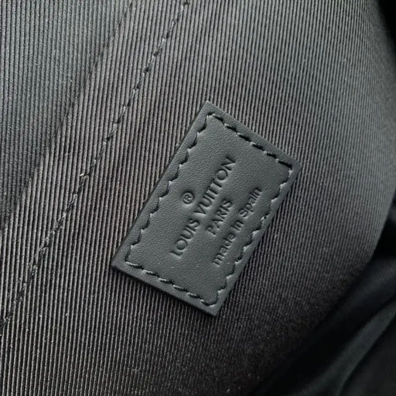 M46794 S2 28x16x10cm High Quality Bags - Image 9