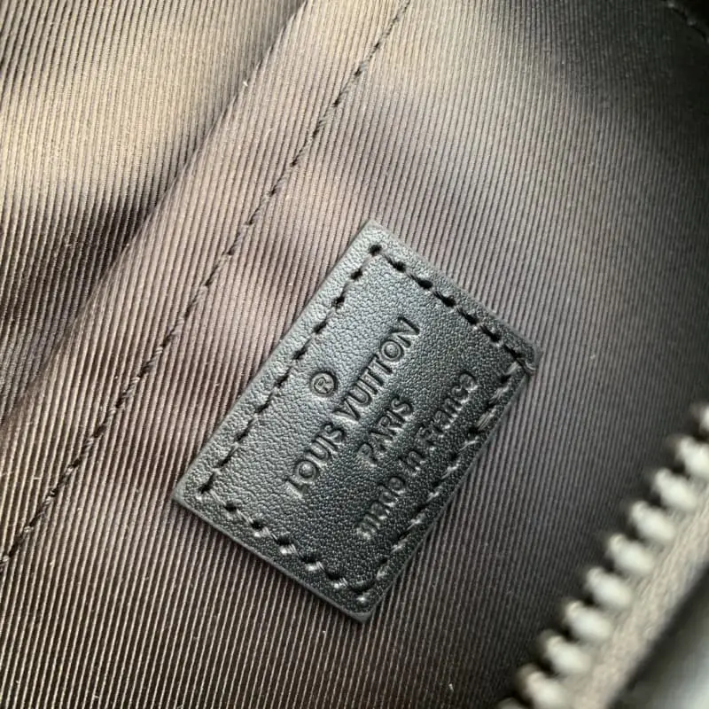 M23835 24.5x16x4.5cm High Quality Bags - Image 9