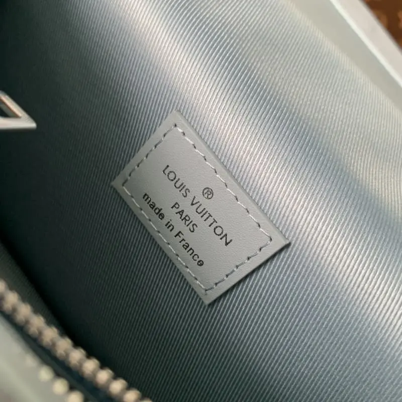 M82804 17.3x12x7cm High Quality Bags - Image 9