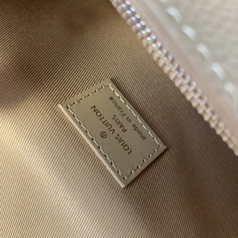 M82804 S1 17.3x12x7cm High Quality Bags - Image 9