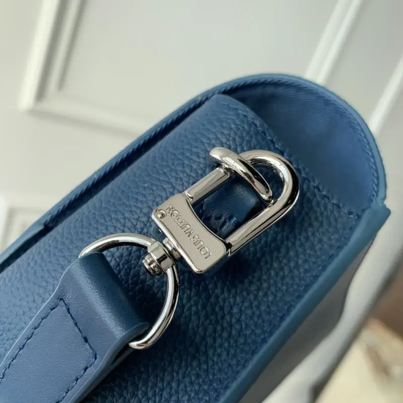 M82804 S2 17.3x12x7cm High Quality Bags - Image 8