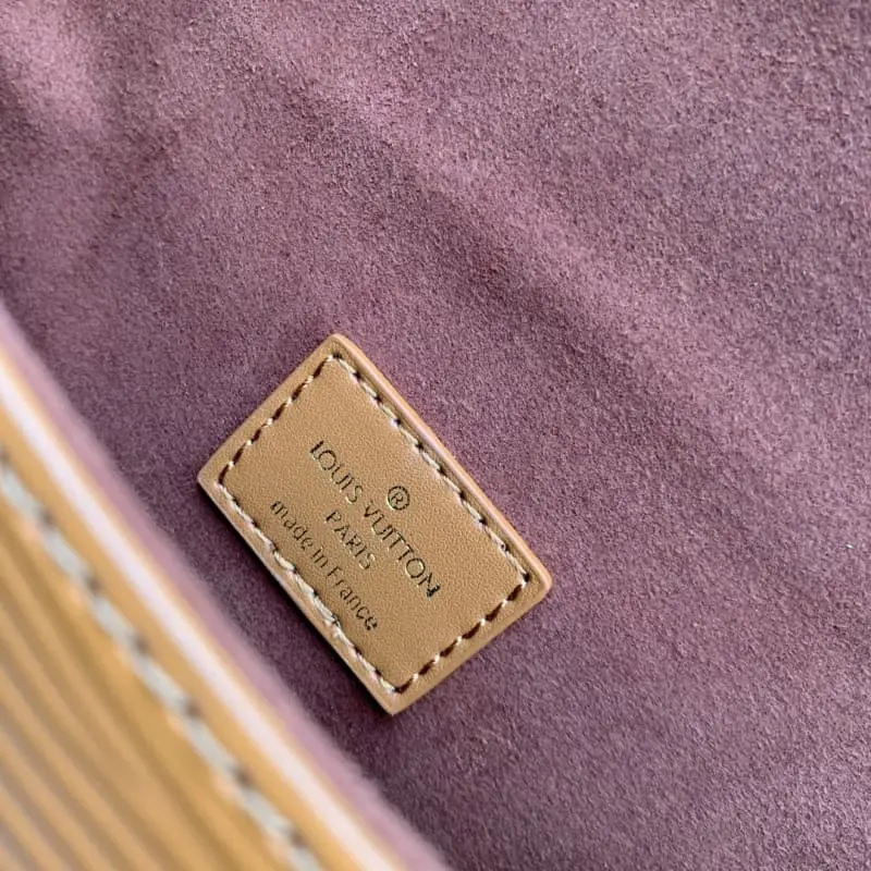 M23471 Caramel 20x16x7.5cm High Quality Bags - Image 9