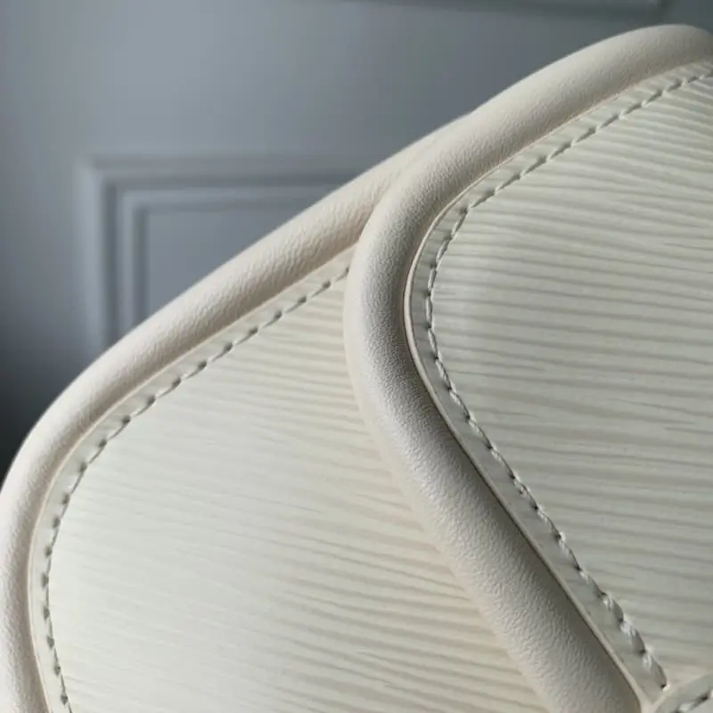 M22721 21x15x8cm High Quality Bags - Image 8