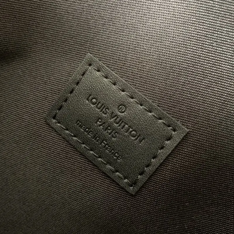 M82598 S1 28x22.5x3.5cm High Quality Bags - Image 9