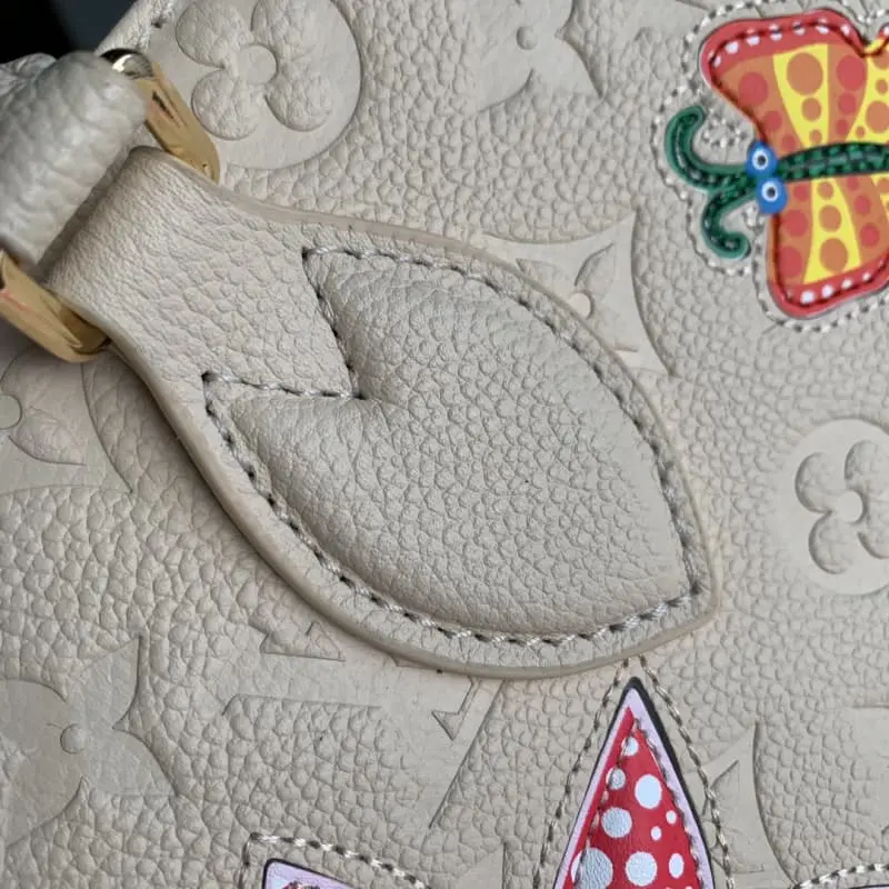 M46416 White flowers 35x27x14cm High Quality Bags - Image 9