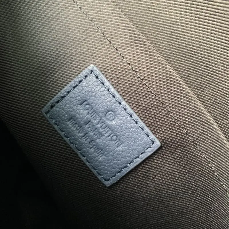 M82321 30x21.5x1cm High Quality Bags - Image 9