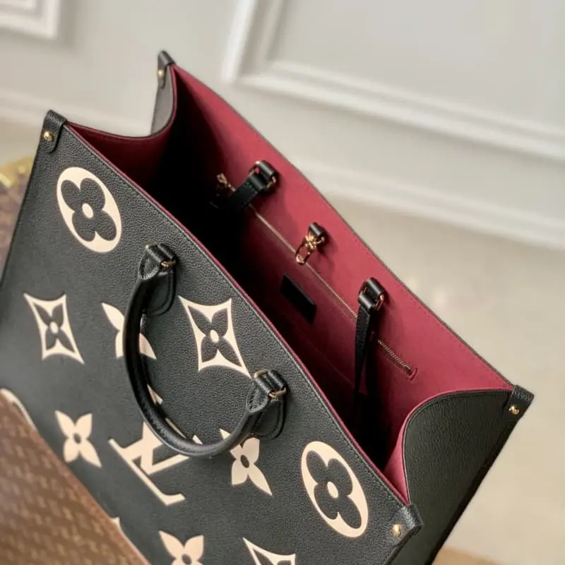 M45945 41x34x19cm High Quality Bags - Image 9