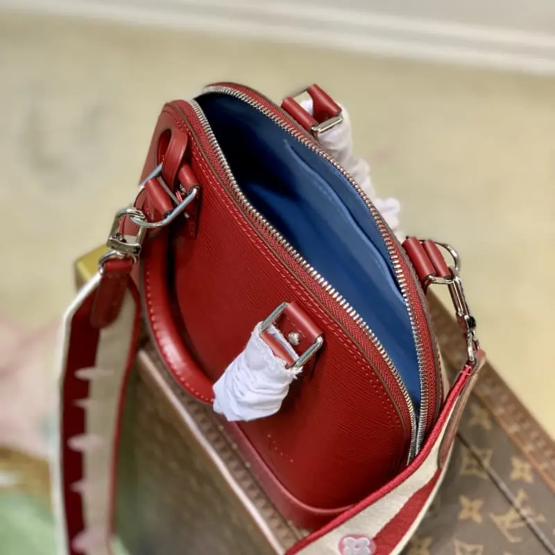 M40302 23.5x17.5x11.5cm High Quality Bags - Image 9