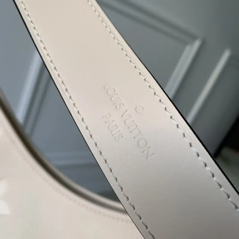 M46293 29x24x12cm High Quality Bags - Image 9