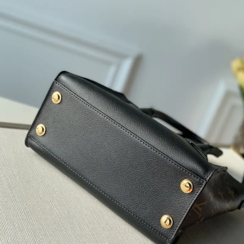 M57728 25x20x12cm High Quality Bags - Image 8