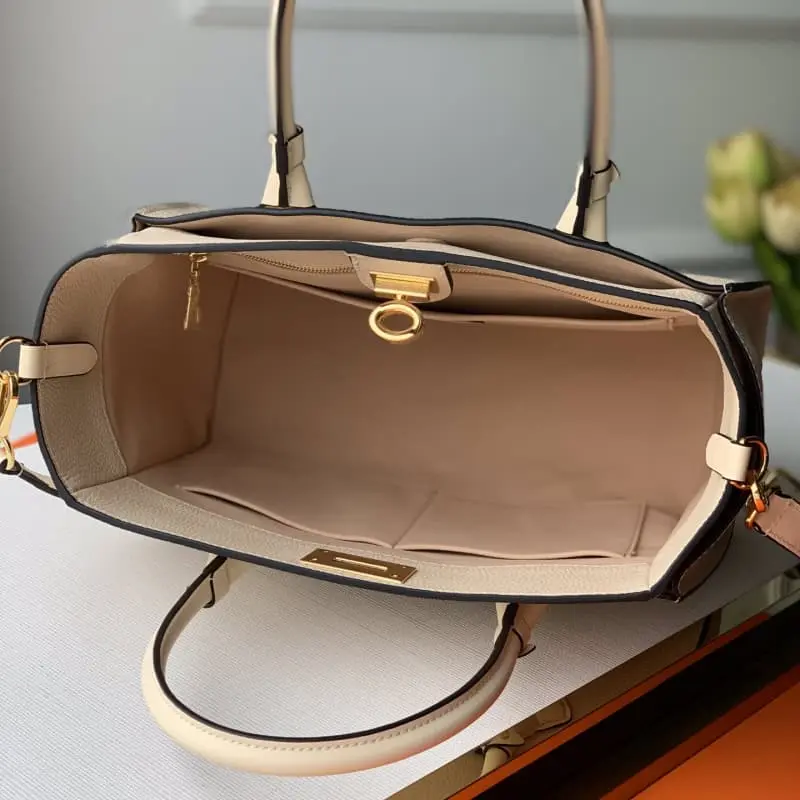 M53826 S1 30.5x24.5x14cm High Quality Bags - Image 9