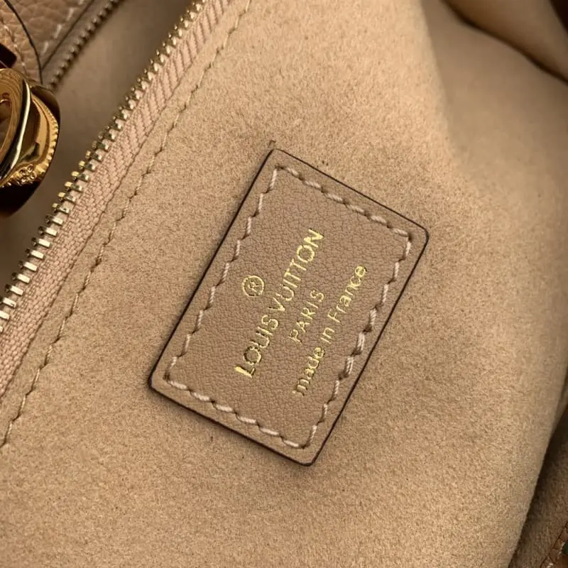 M21585 Apricot 25x20x12cm High Quality Bags - Image 9