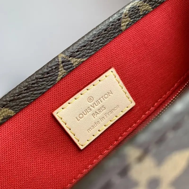 M46265 21.5x22x9cm High Quality Bags - Image 9