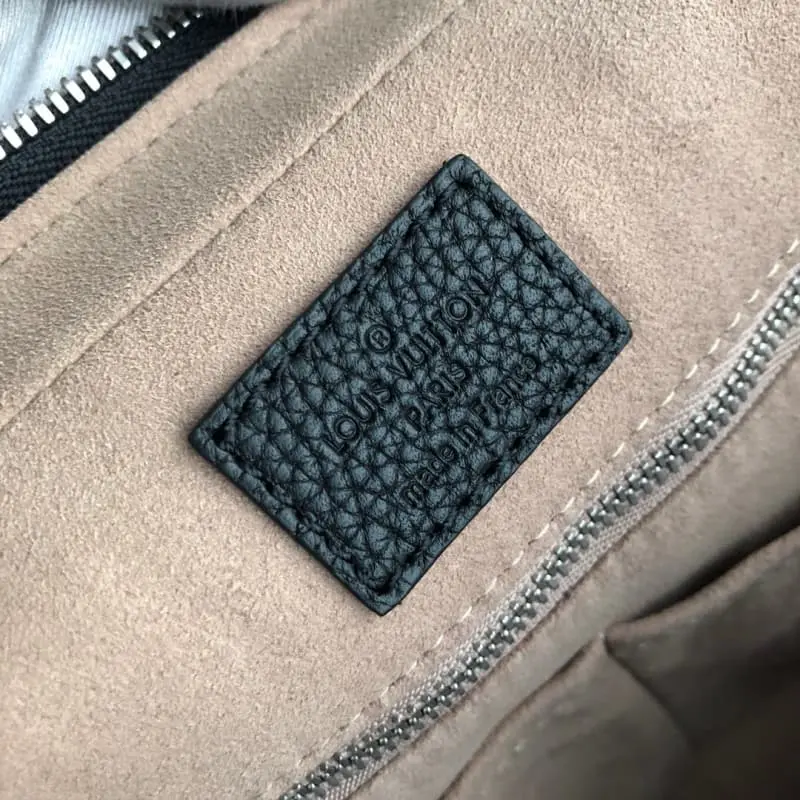 N56003 41x31x7cm High Quality Bags - Image 8