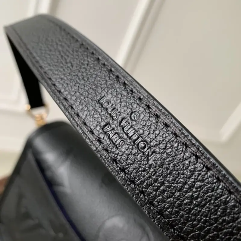 M46386 Black 23x16x8.5cm High Quality Bags - Image 8