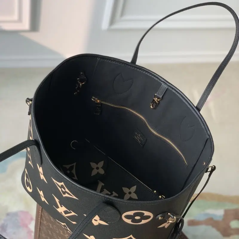 M58907 31x28x14cm High Quality Bags - Image 9