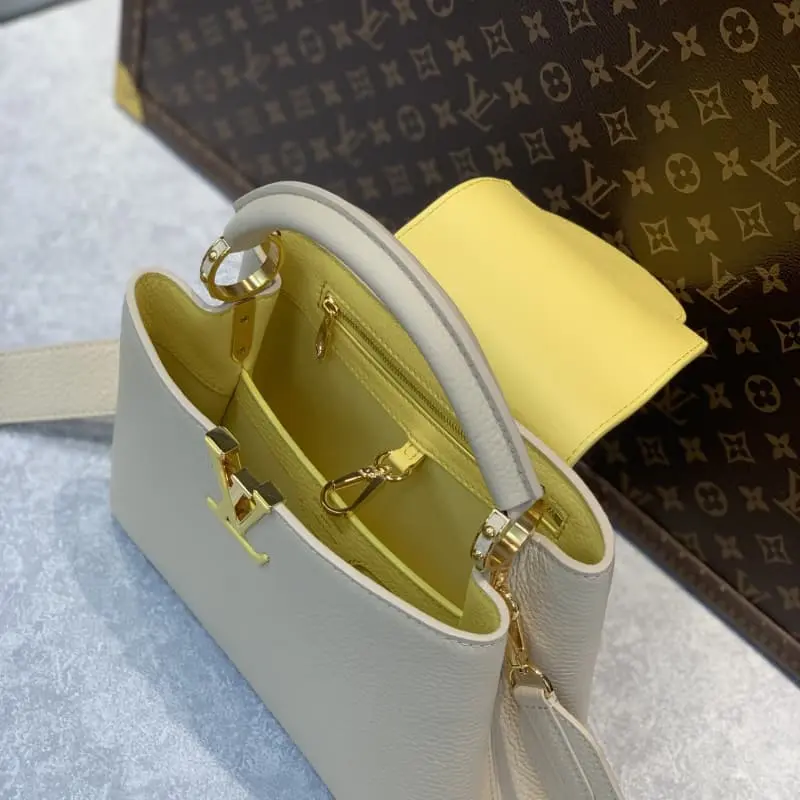 M59883 27x18x9cm High Quality Bags - Image 9