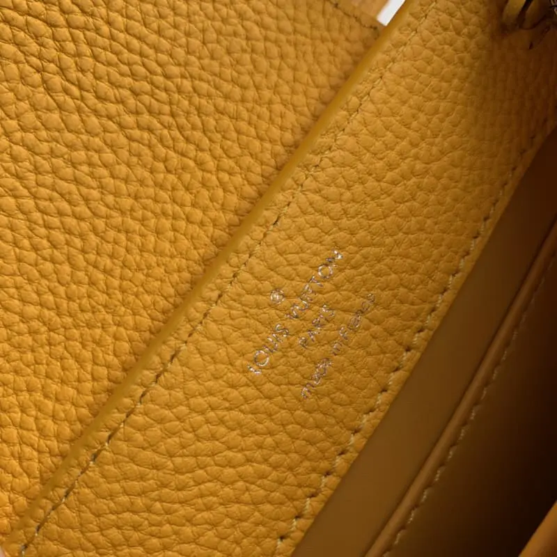 M56071 Yellow 21x14x8cm High Quality Bags - Image 8