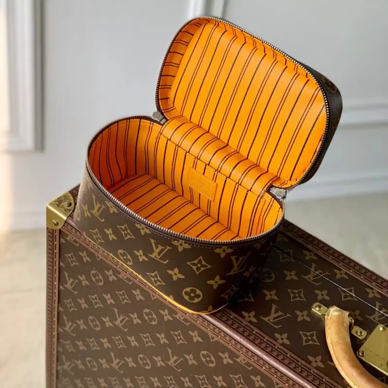 M12654 13.5x12x20cm High Quality Bags - Image 9