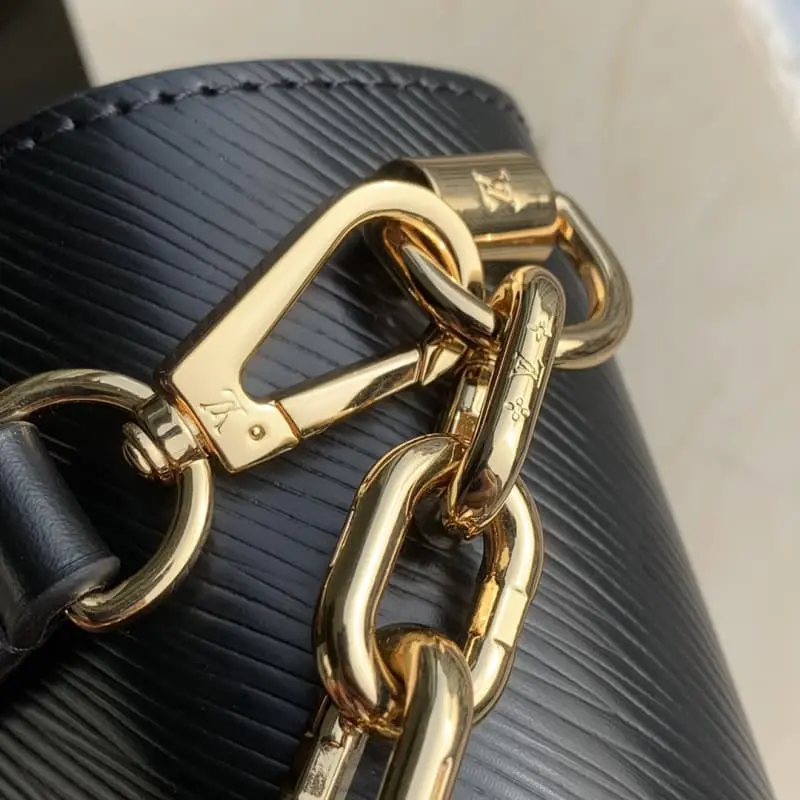 M59033 23x17x9.5cm High Quality Bags - Image 8