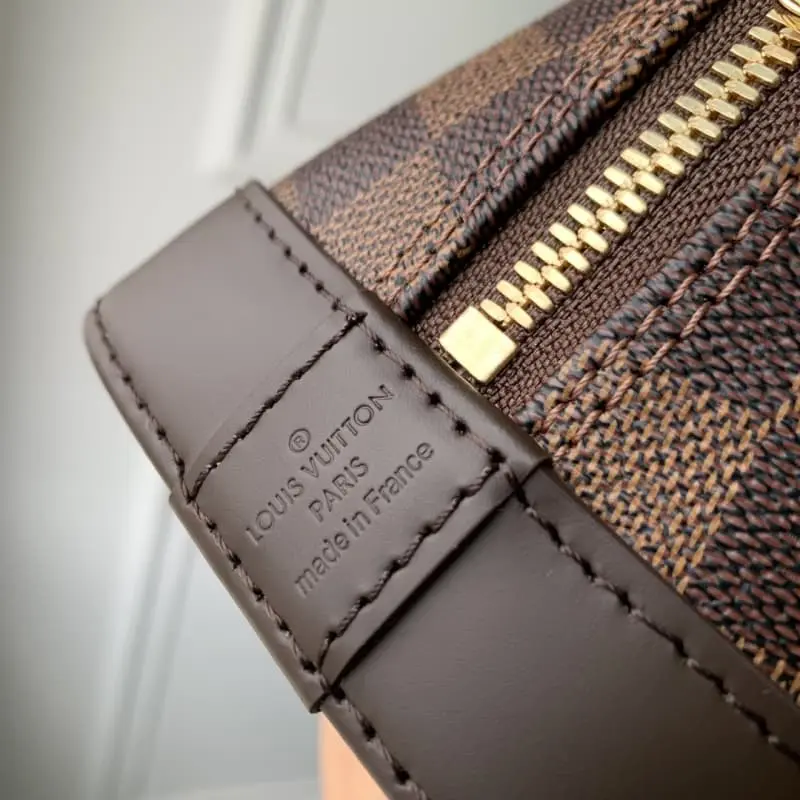 N40447 23.5x17.5x11.5cm High Quality Bags - Image 9