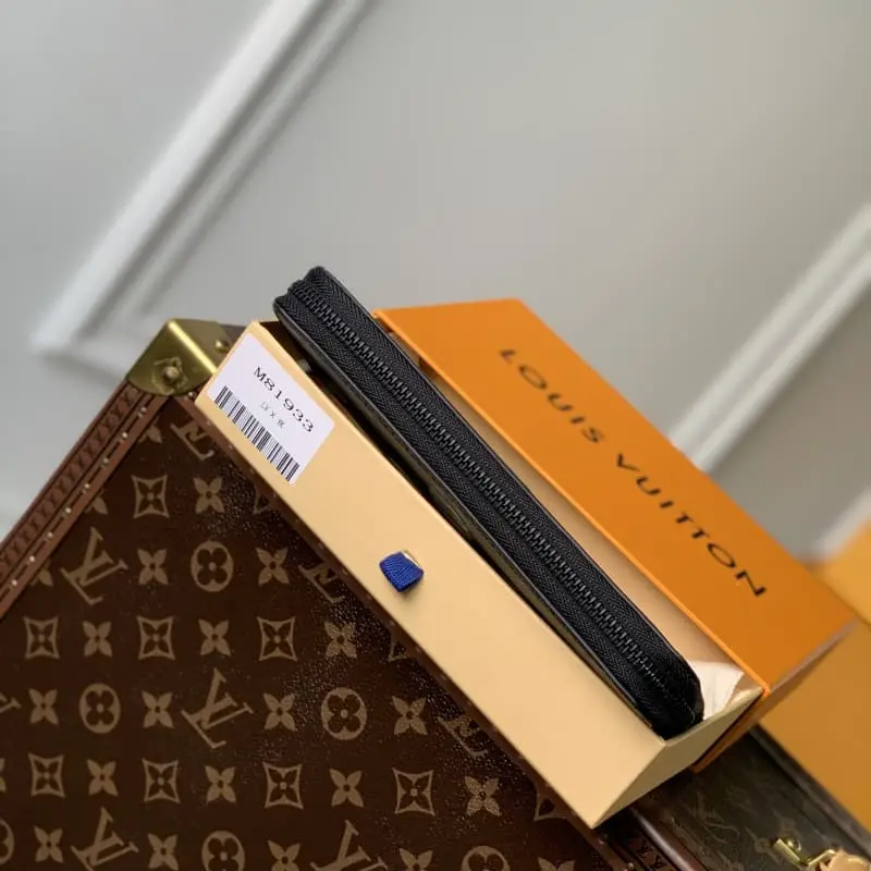 M81933. Zipper 10x20x2cm High Quality Bags - Image 9