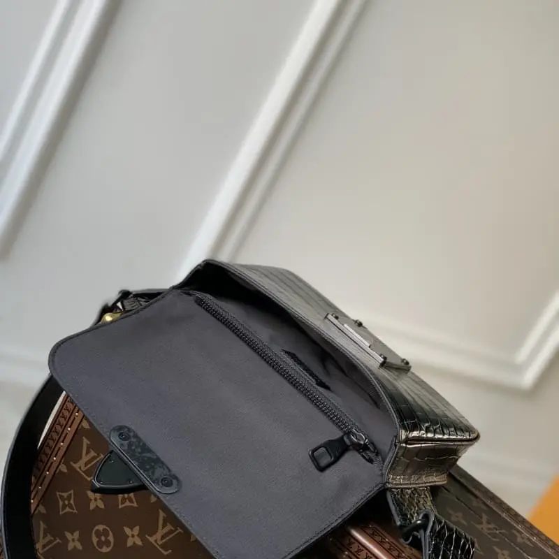 M84871 Black crocodile pattern 21x15x4cm High Quality Bags - Image 9