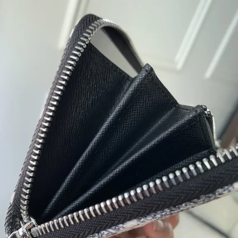 M81858 19x10.5x2.5cm High Quality Bags - Image 8