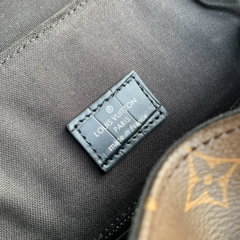 M93489 41x47x13cm High Quality Bags - Image 9