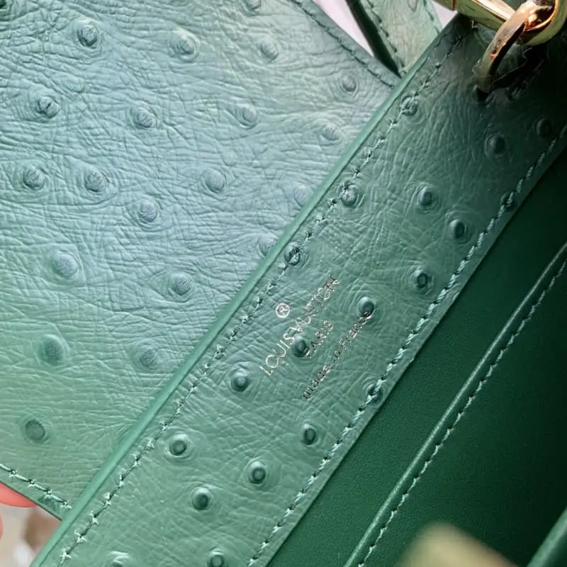 M93483 S3 21x14x8cm High Quality Bags - Image 8