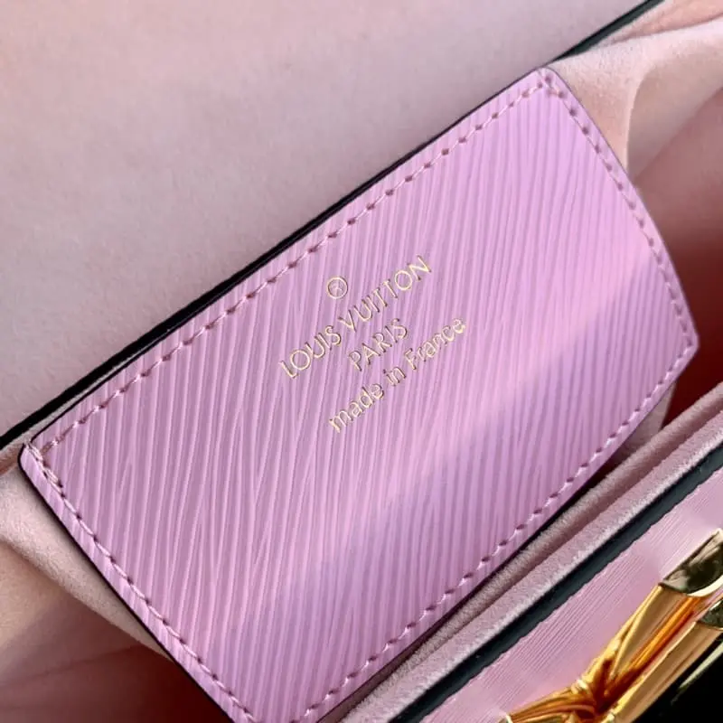 M50282 powder 23x17x9.5cm High Quality Bags - Image 8