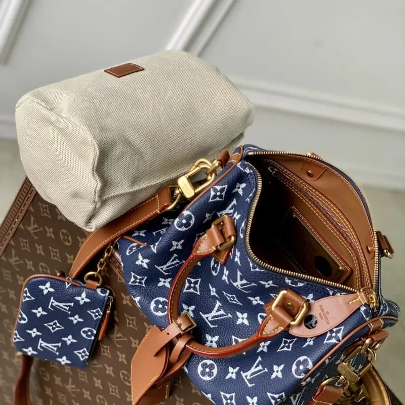 M24443 Royal Blue 25x15x15cm High Quality Bags - Image 9