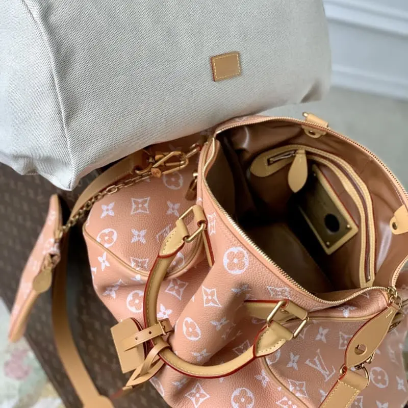 M13919 26x23x40cm High Quality Bags - Image 9