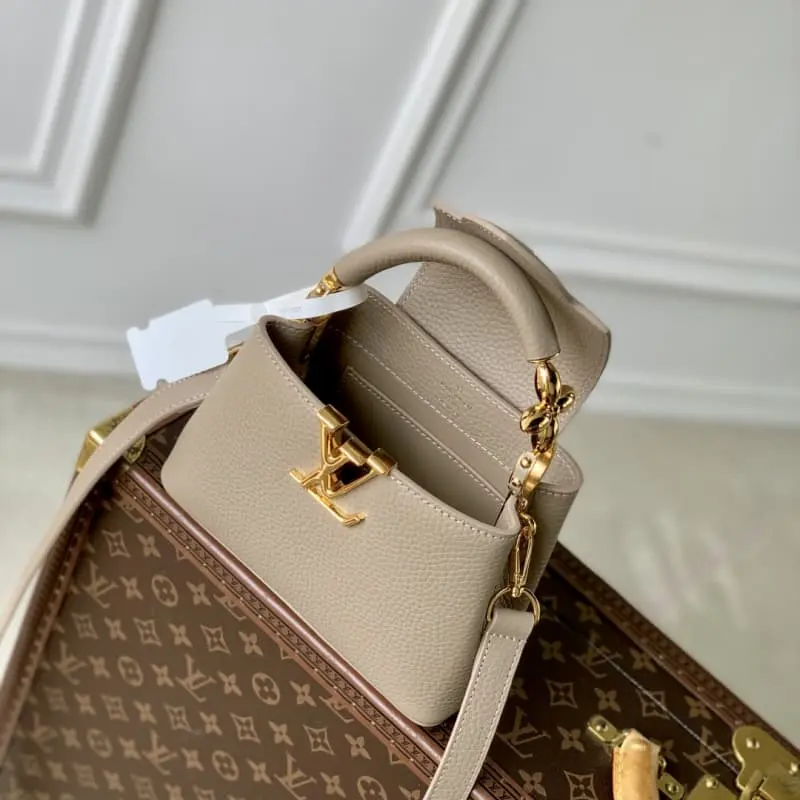 M23943 Grey 21x14x8cm High Quality Bags - Image 9